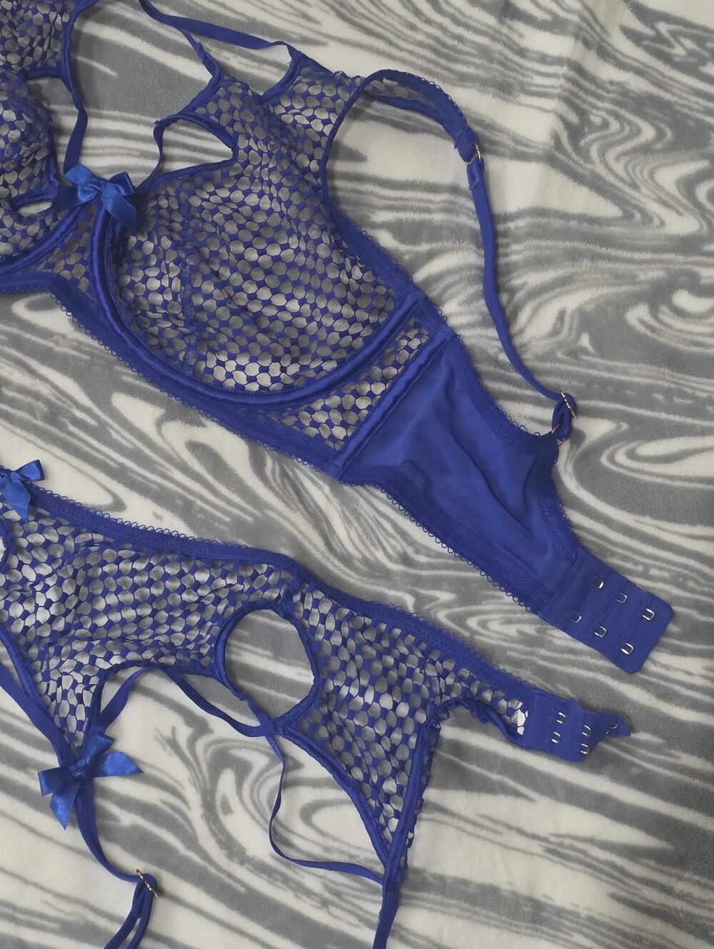 Agent Provocater Cassius SET in Cobalt Blue Mesh Lingerie - Picture 3 of 7